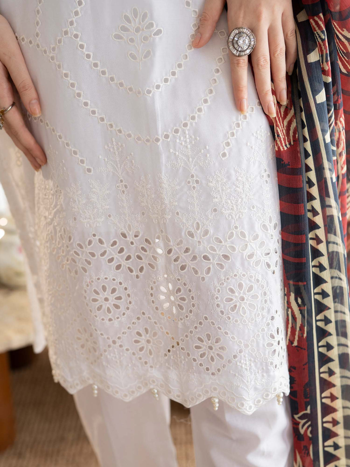 White Chikankari Lawn Pret Eid Suit 06