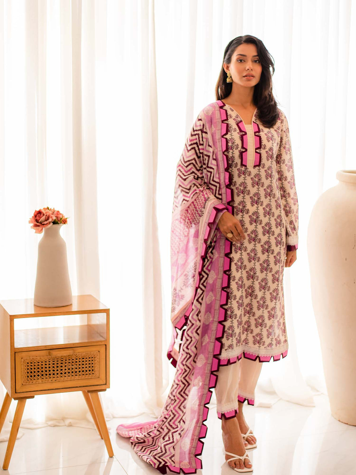 Multicolored Premium Embroidered Lawn 3 Piece Suit Set 09