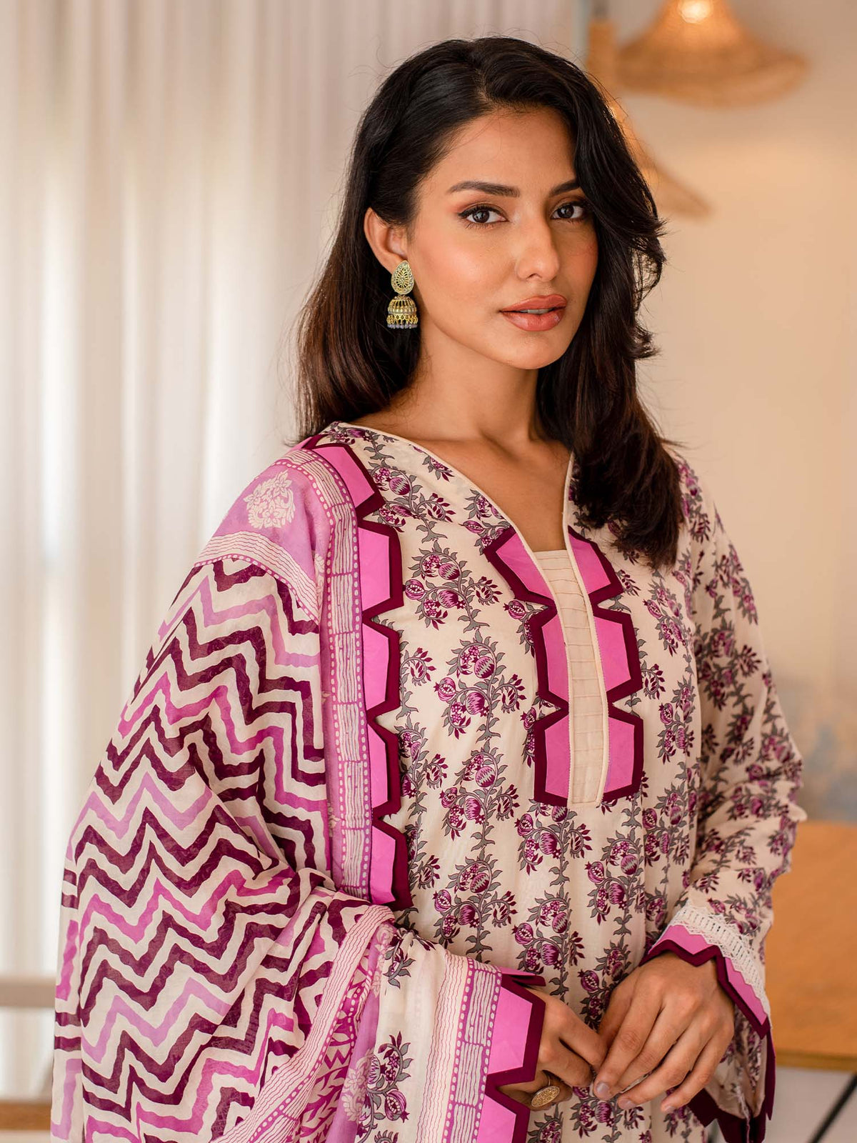 Multicolored Premium Embroidered Lawn 3 Piece Suit Set 09