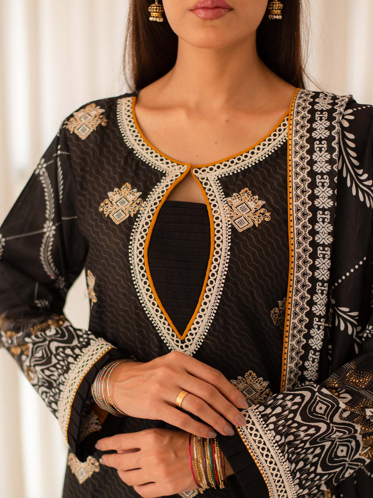 Black Premium Embroidered Lawn 3 Piece Suit Set 12