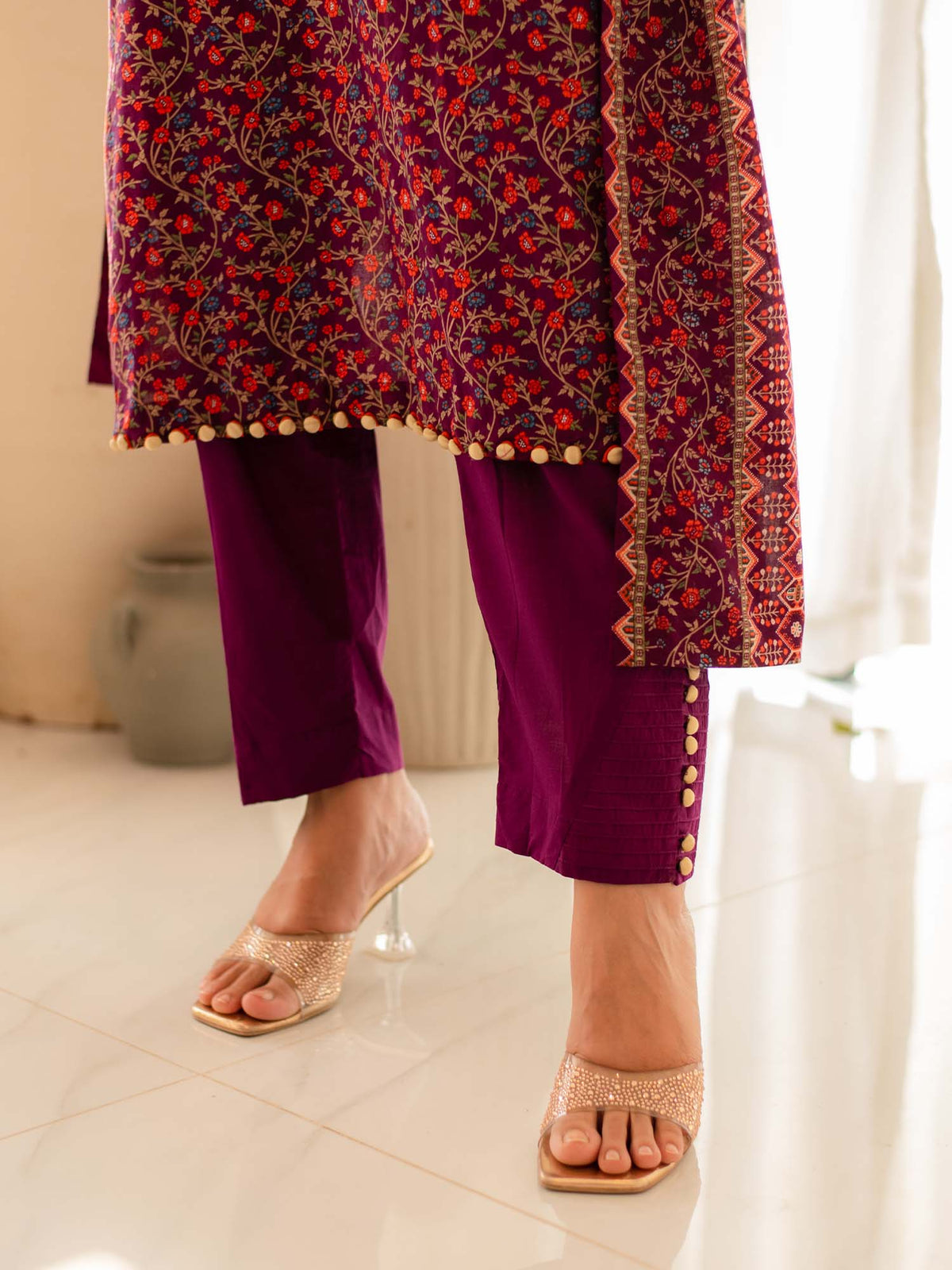 Maroon Premium Embroidered Lawn 3 Piece Suit Set 04