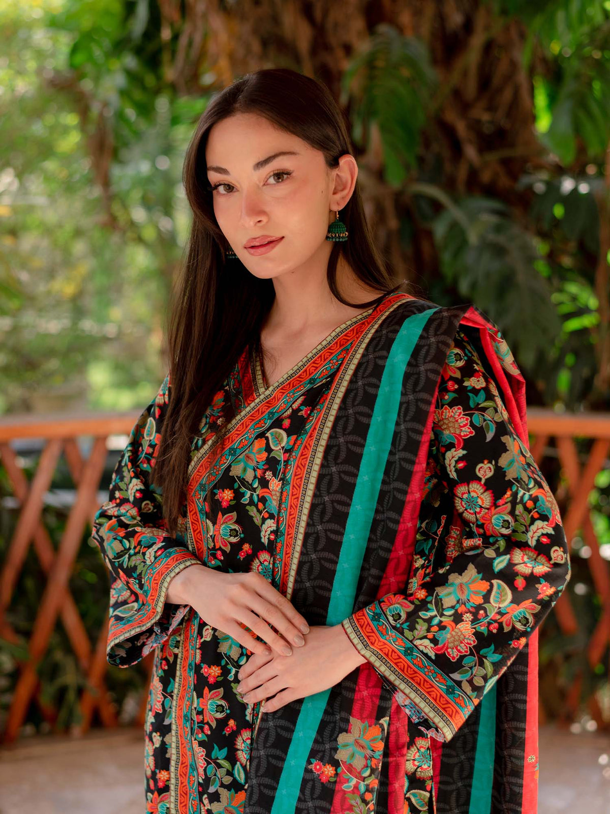 Multicolored Printed Cambric 3 Piece Suit 01