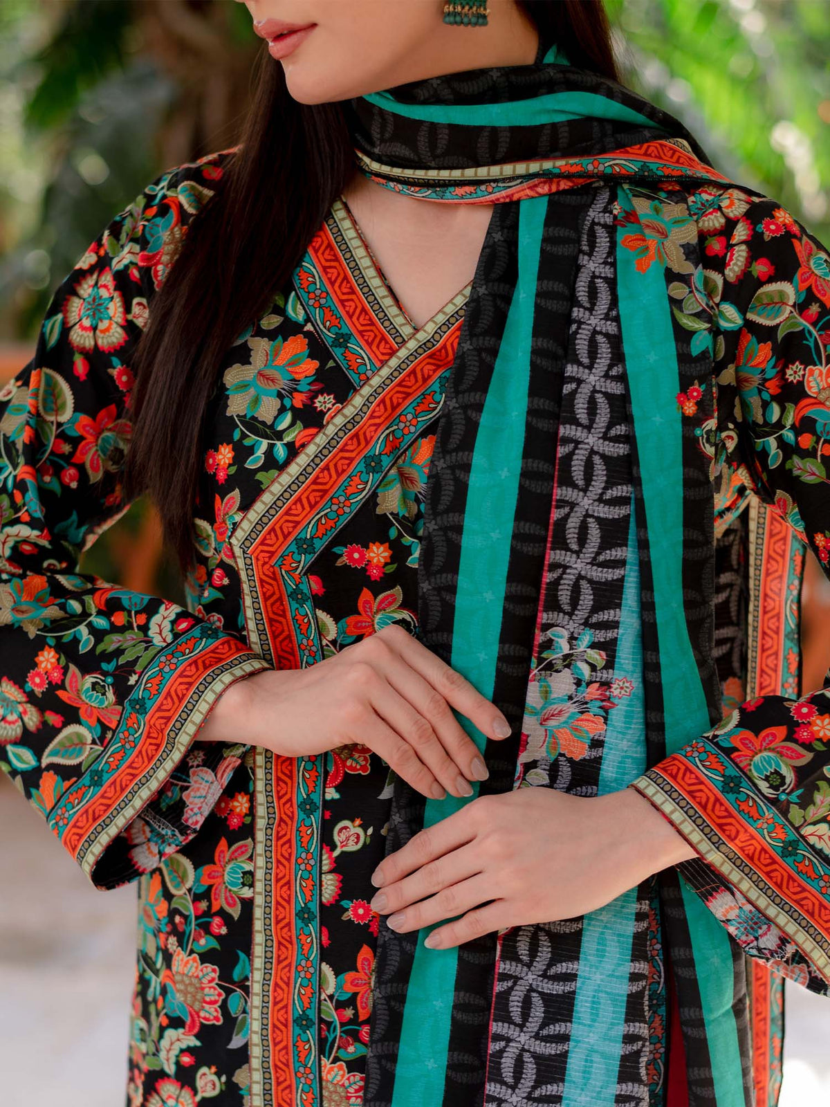 Multicolored Printed Cambric 3 Piece Suit 01