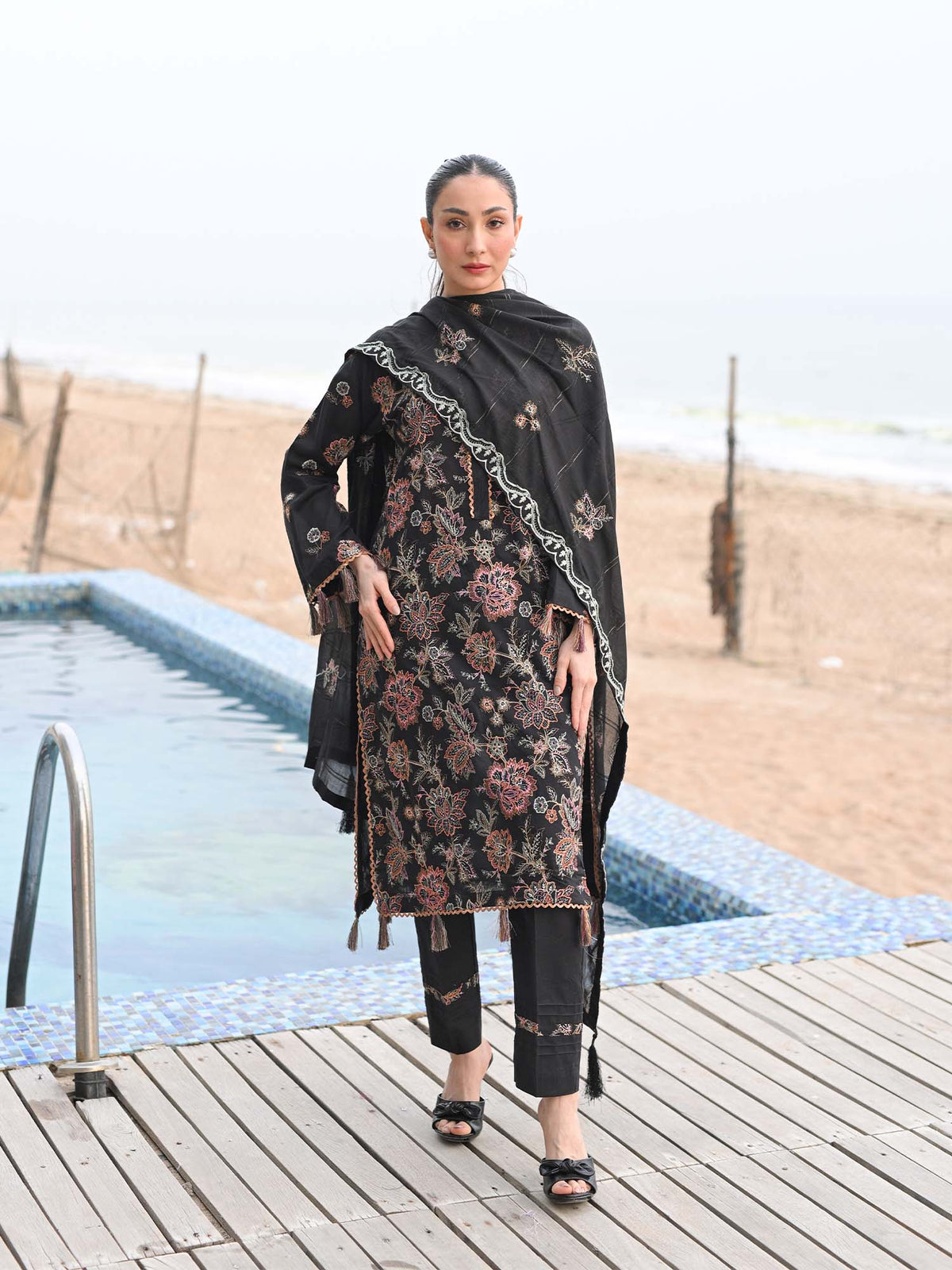 Black Embroidered Lawn Pret Eid Suit D-10