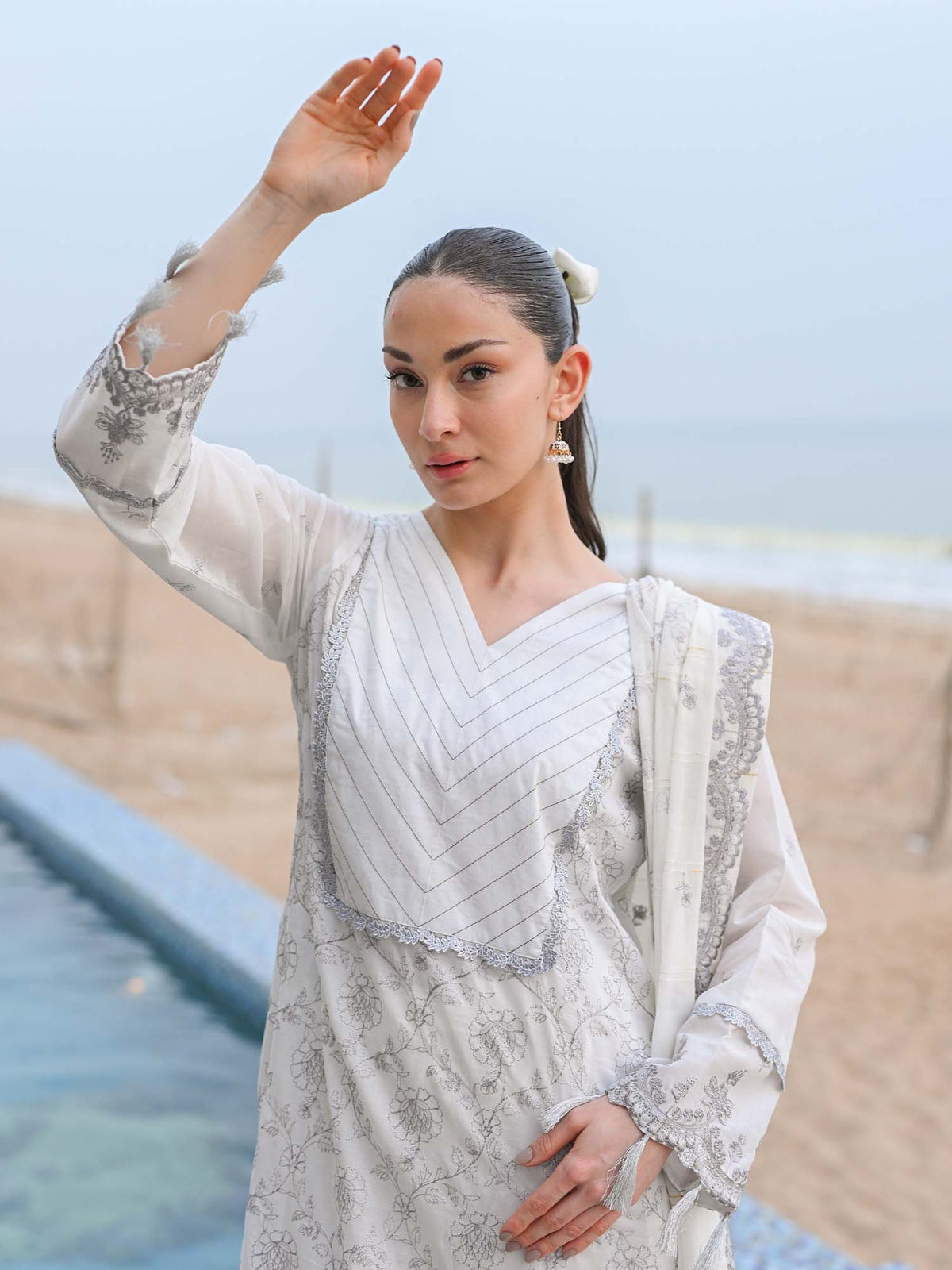 White Embroidered Lawn Pret Eid Suit D-02