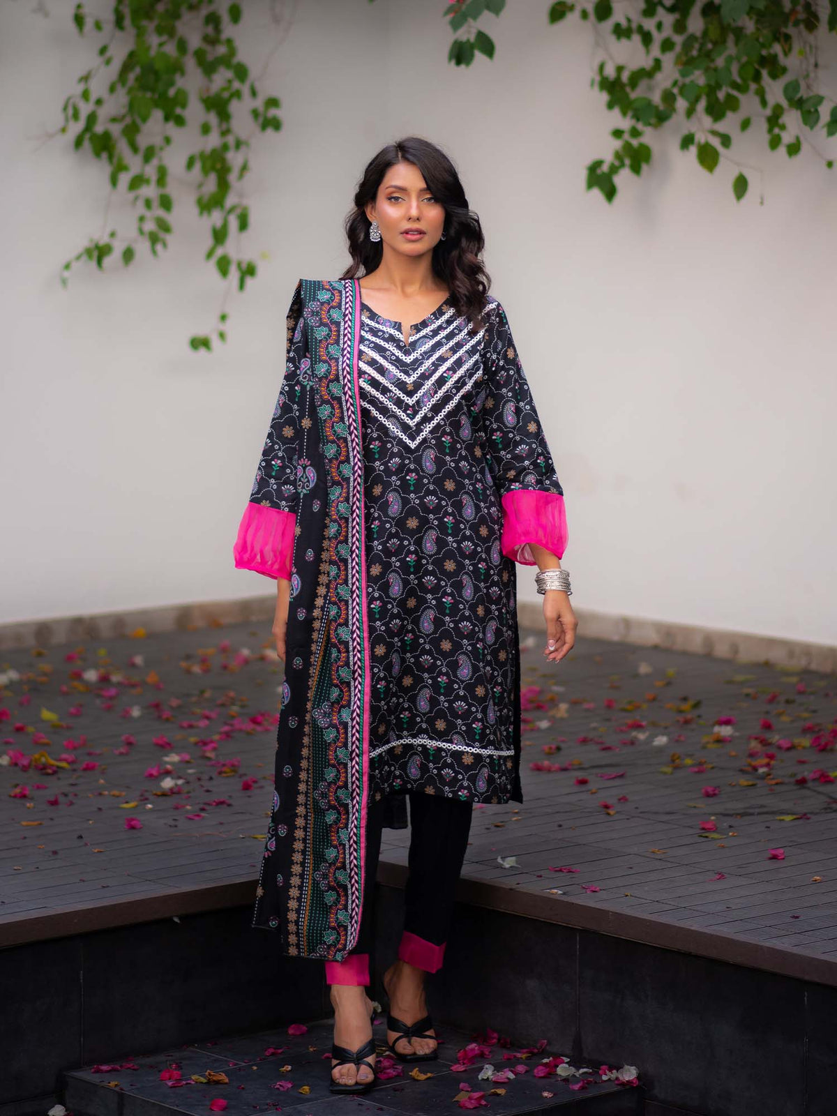Black Premium Printed Khaddar 3 Piece 1