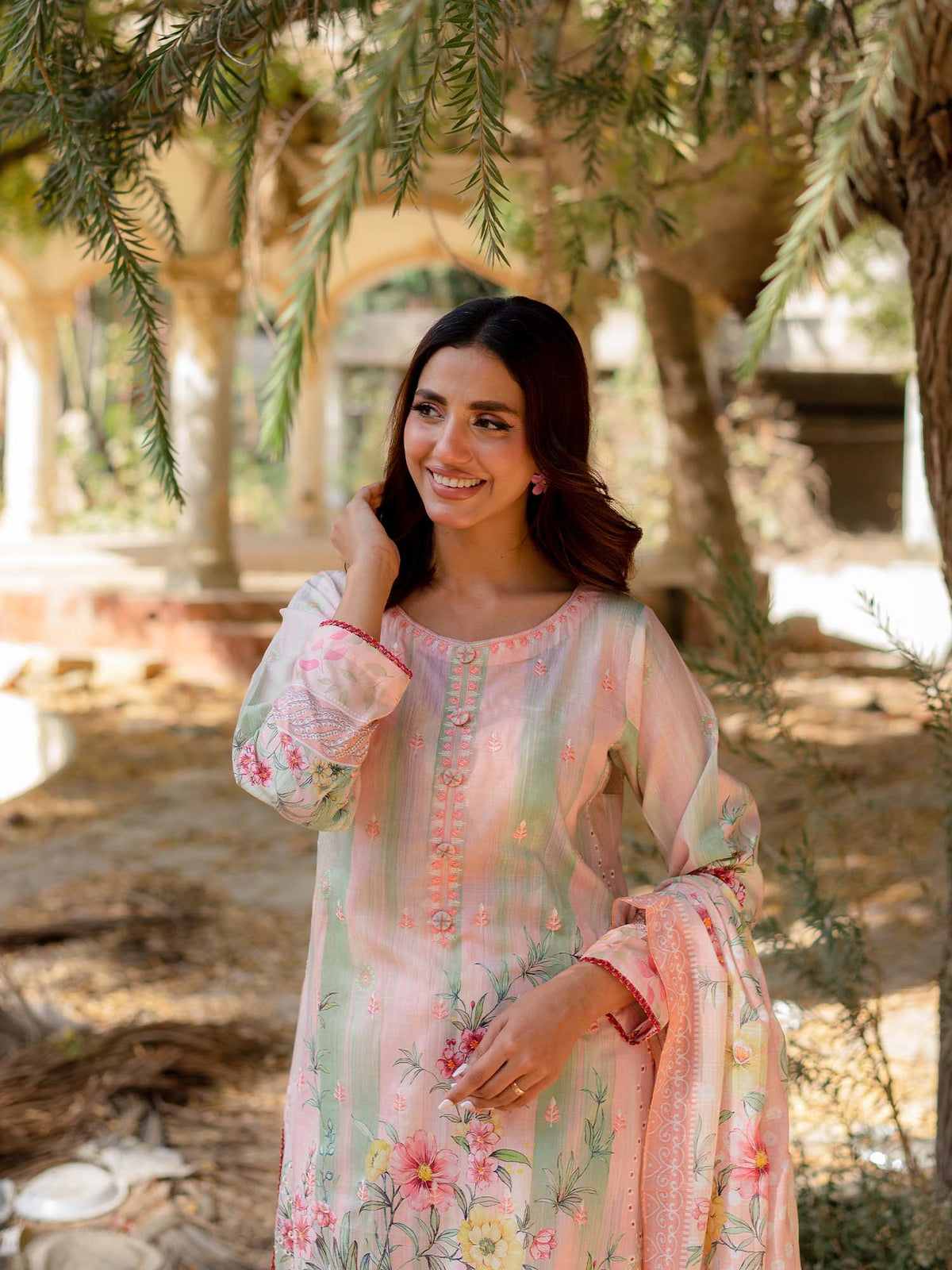 Light pink and green Embroidered Lawn Pret 3 piece suit set 12