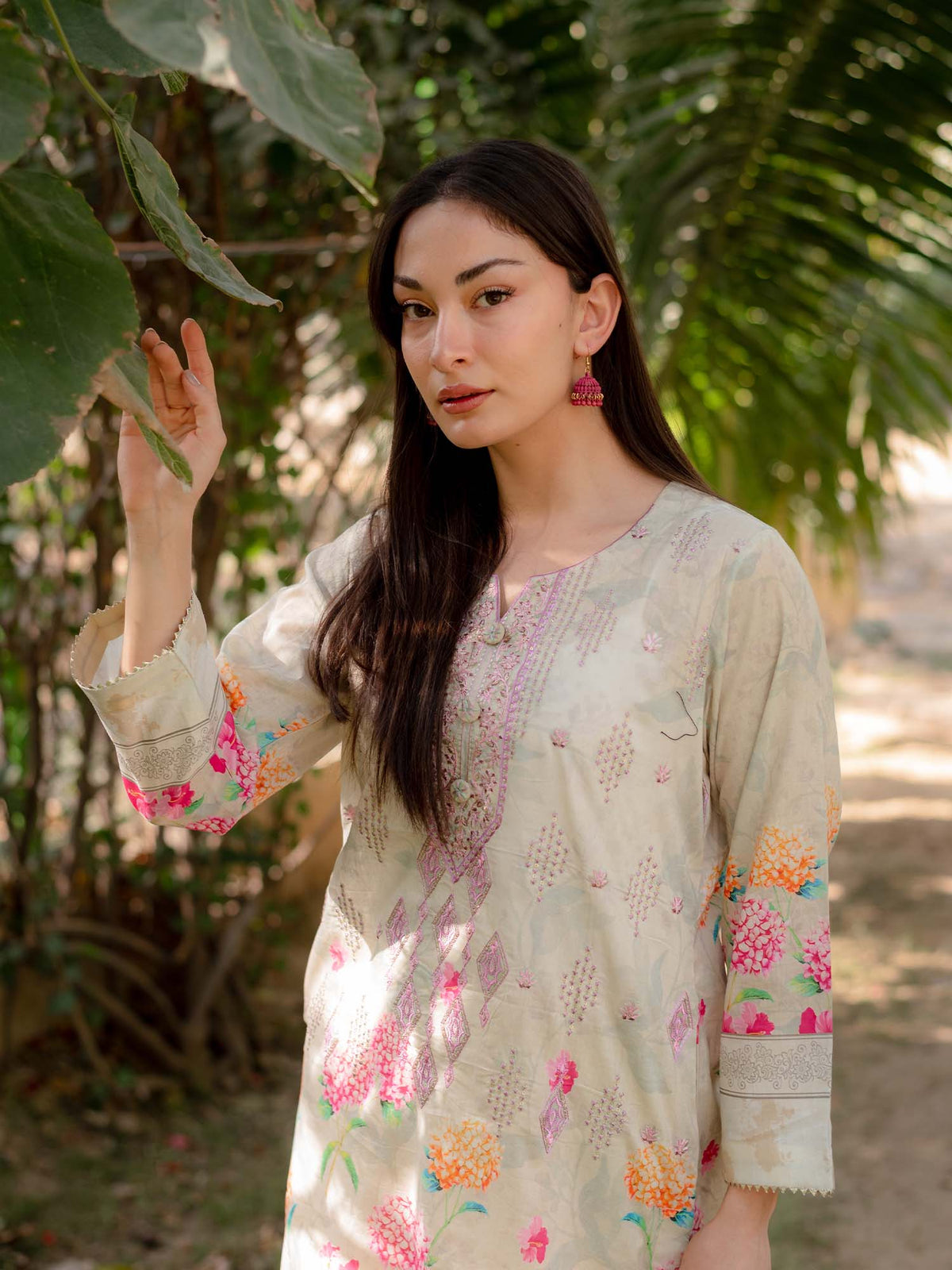 Beige Embroidered Lawn Pret 3 piece suit set 01