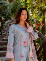 Blue Embroidered Lawn Pret 3 piece suit set 03